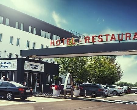 Hotel Servus Europa Suben Kültér fotó